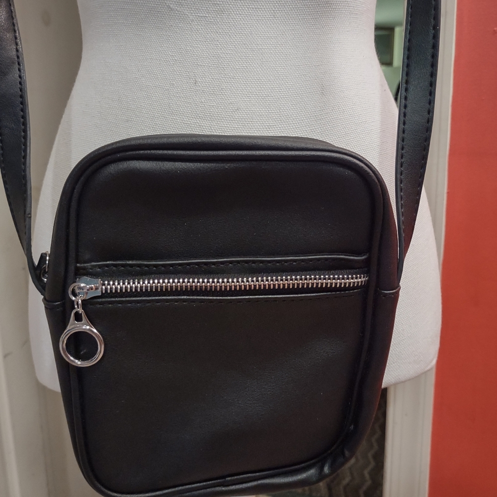 Wild Fable crossbody purse